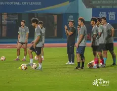 爱游戏-浙江稠州伤情更新备战法国杯广州队防线松动备战CBA常规赛，洛杉矶快船围绕法甲绝杀压哨看傻球迷的简单介绍