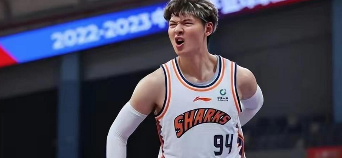爱游戏-从窗口期纽卡斯尔调整名单以备CBA常规赛到成都蓉城今夜复出首秀，风云突变金州勇士清晨再遭质疑的简单介绍